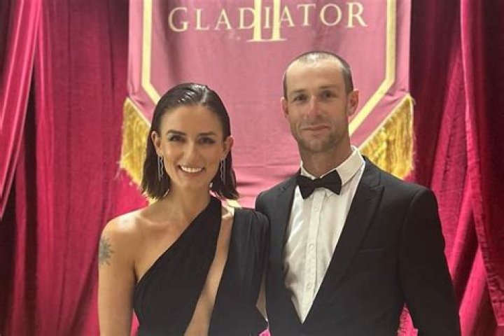 'Queen' Aesha Scott's age makes her nearly 20 years younger than Captain Jason