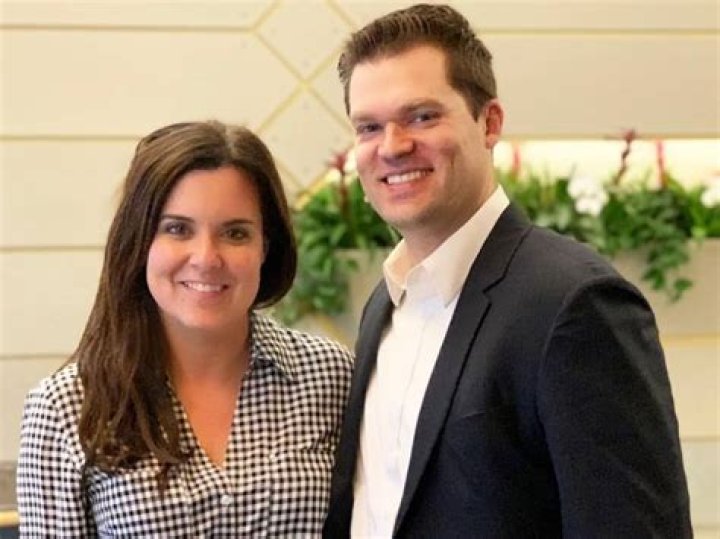 Amy Dumas Biography, Age, Height, Husband, Net Worth, Family |