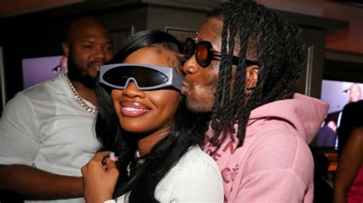 Are JT and Lil Uzi dating? Fans react to hilarious Twitter exchange! |