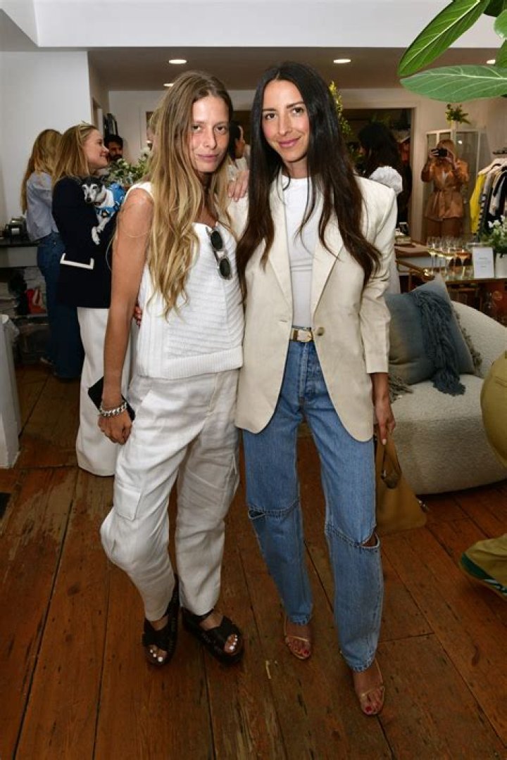 Arielle Charnas sale of Something Navy dead in the water due to her backtracking and flip-f ·