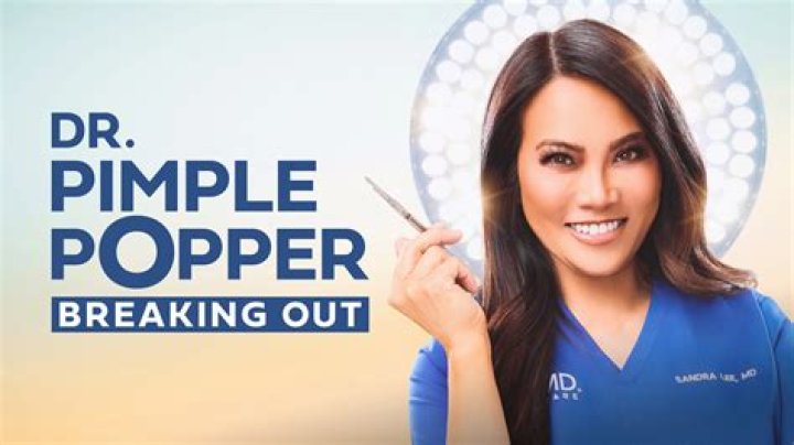 Bradley's oozing knee seriously needed Dr Pimple Popper's unique talent |