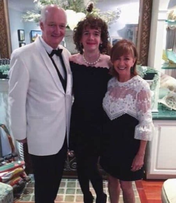 Canadian Actress, Debra McGrath and Her Husband, Colin Mochrie Have One Transgender Daughter ·
