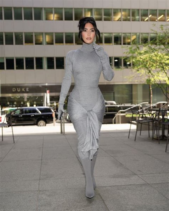 Casual Kim Kardashian Outfits: A Comprehensive Guide to Her Iconic Style