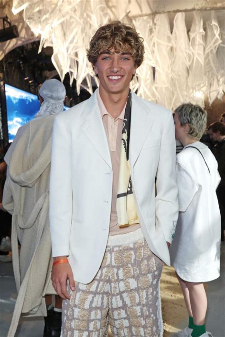 Christina Reeder: The Rising Star in the World of Acting