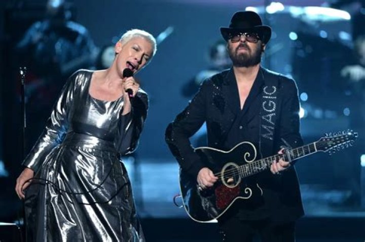 Eurythmics' Dave Stewart's Daughter Kaya Quit 'American Idol' Here's Why!