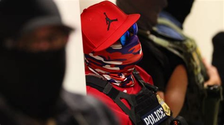 Florida man posed as Ku Klux Klan hit man to snare prison workers | Florida