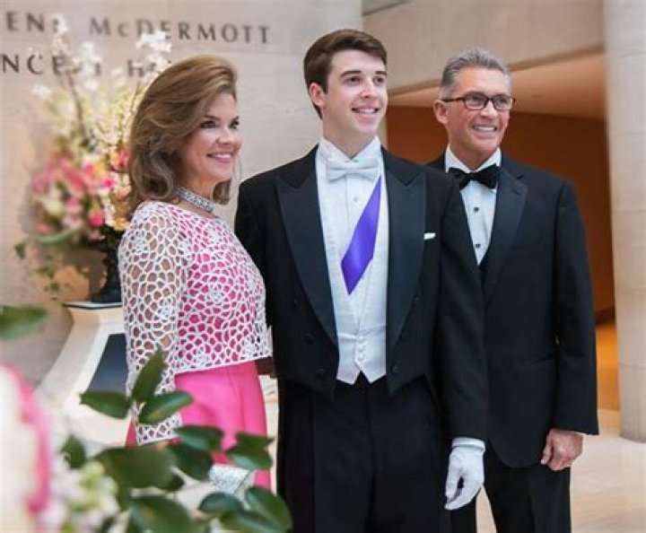 Grant Troutt Dad Kenny Troutt and Family Net Worth