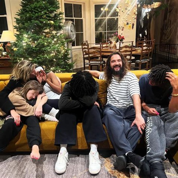 Heidi Klum shares rare family photo with husband Tom Kaulitz, all four kids ·