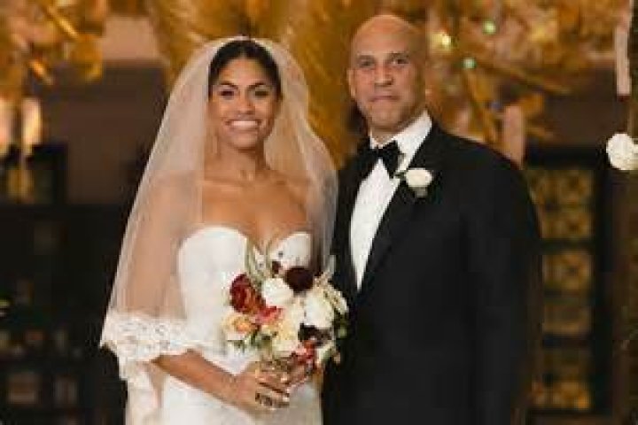 Inside The Life Of CNN's Sunlen Serfaty