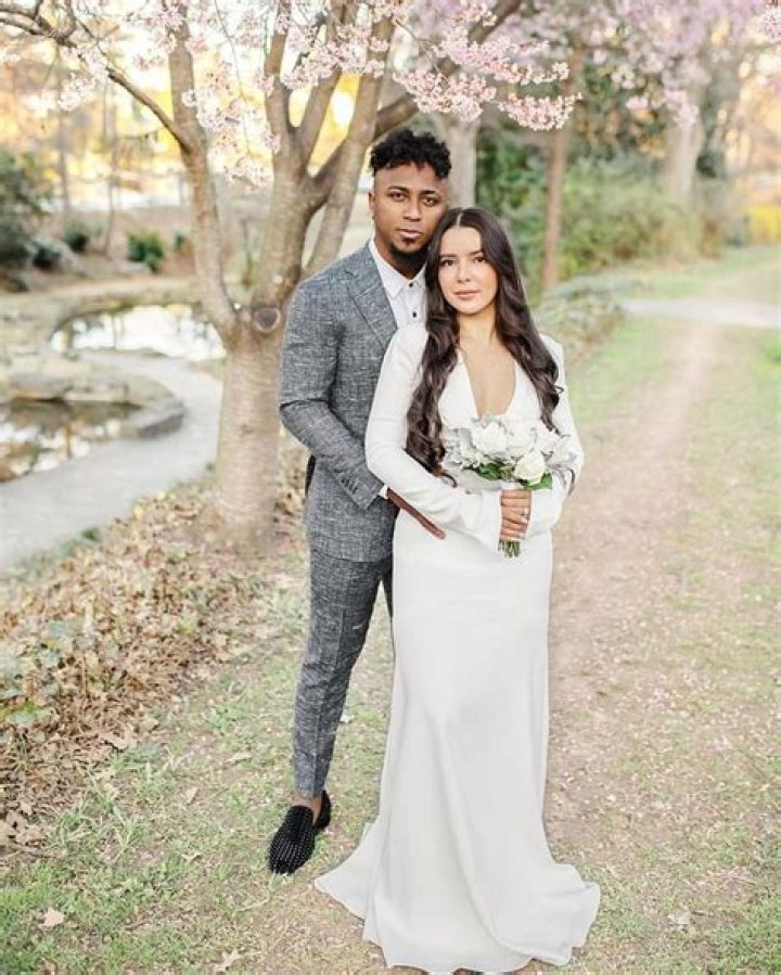 Is Ozzie Albies Married? Uncover The Truth!