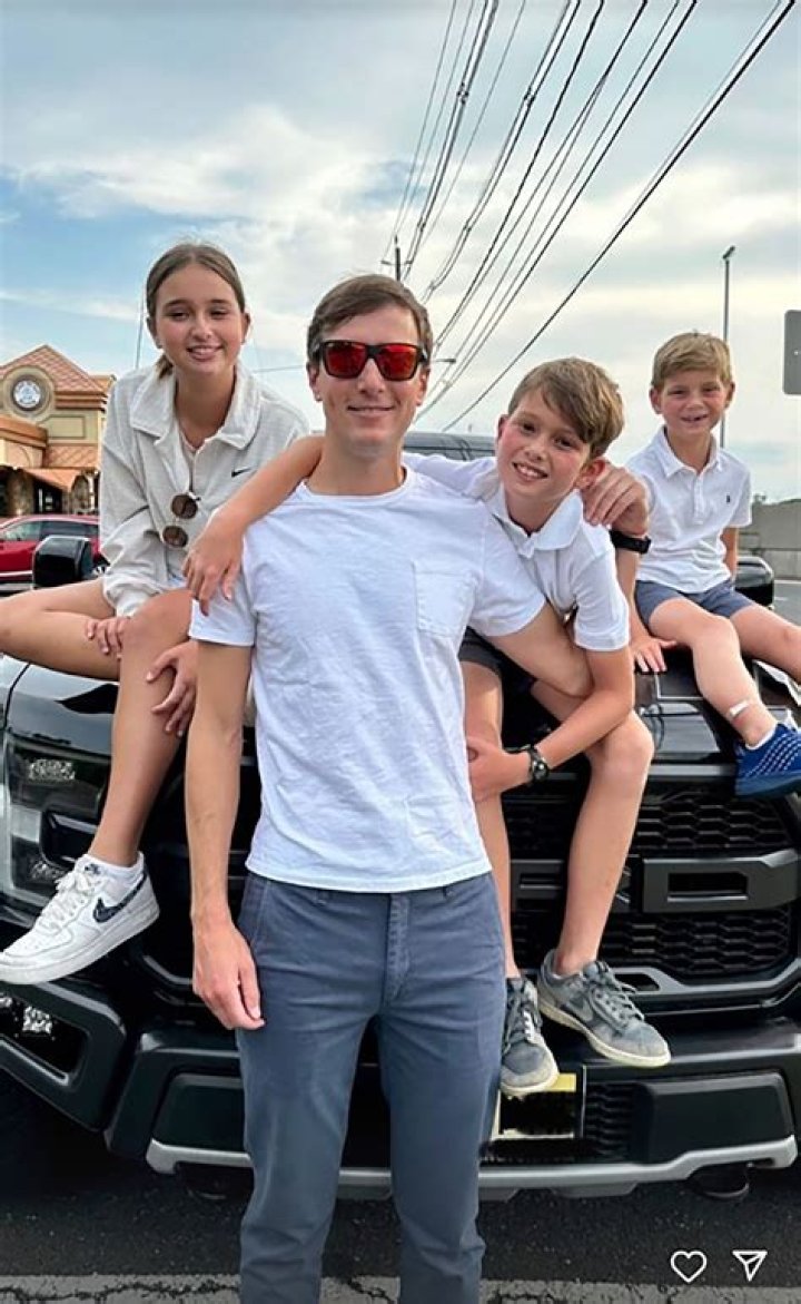 Jared Kushner Father, Family, Kids, Brother, Height, Biography, Gay