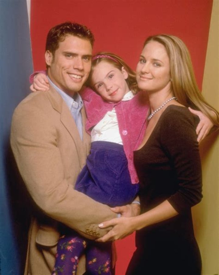 Joshua Morrow Net Worth | SnogBlogy
