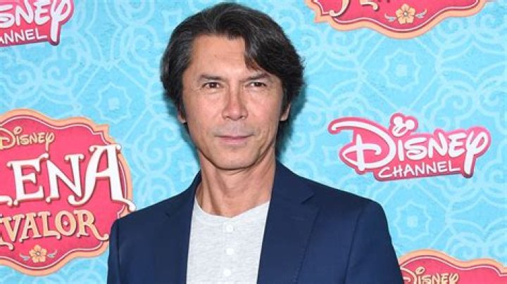 Lou Diamond Phillips Ethnicity, Nationality, Race, Family, Body measurements, career