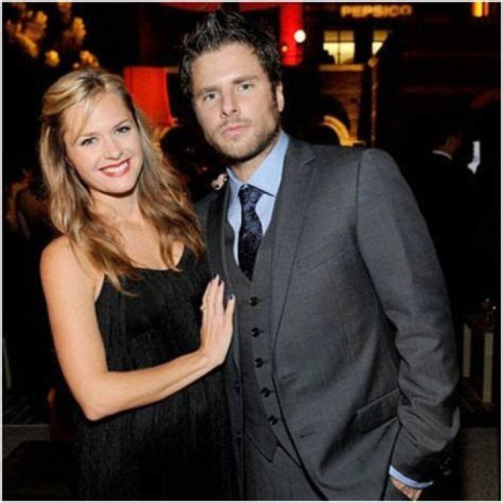 Maggie Lawson married, husband, relationship with James Roday
