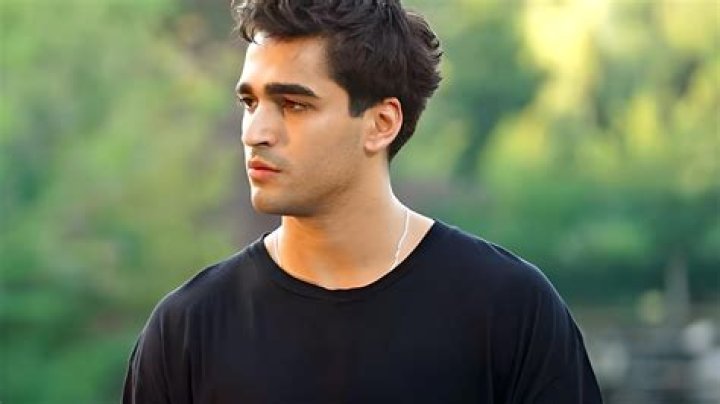 Mert Ramazan Demir Height: A Comprehensive Overview