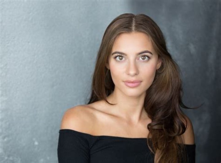 Nadia Parkes (Actress) Wiki, Biography, Age, Height, Weight, Measurements, Boyfriend, Husband, Net W