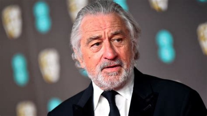 Robert De Niro's Enormous Net Worth Comes From Decades as a Hollywood Icon
