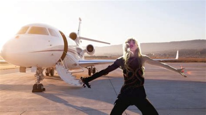 Taylor Swift's Plane: A Comprehensive Look at Her Private Aircraft
