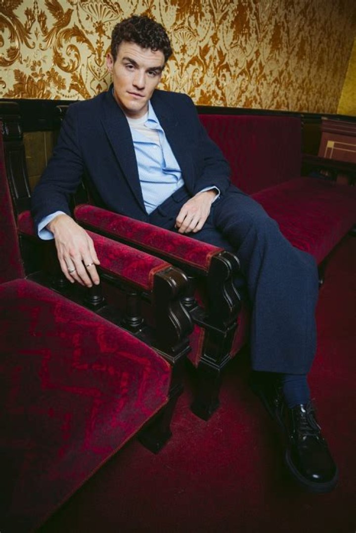 Tim Finn Net Worth | SnogBlogy
