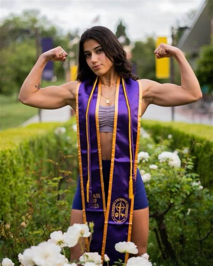 Unveiling Sara Saffari's Height: Discoveries And Insights