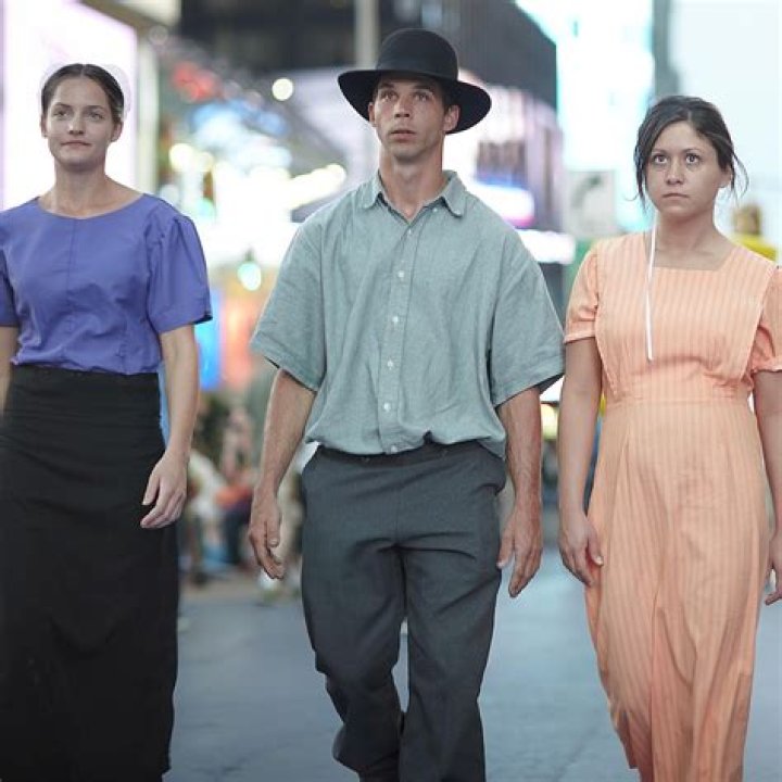 Where Breaking Amish original cast are now spotlight shun to fashion designer Thu 7 A