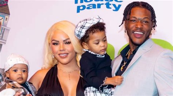 Who are DC Young Fly's parents? Get to know more about his family ·