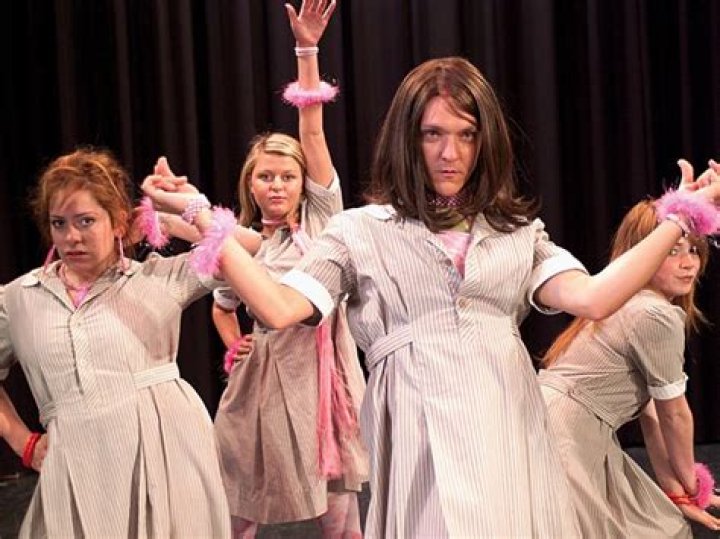 Who are the characters in Chris Lilleys new Netflix series? Will Jamie and Mr G return? T