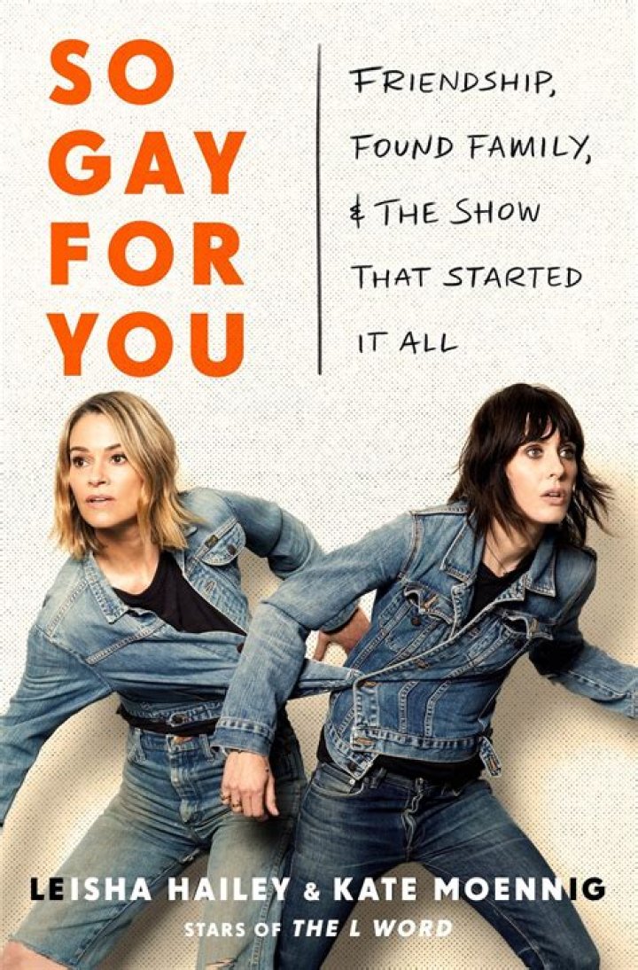 Who is Katherine Moennig?Is she gay/lesbian, engaged or married?