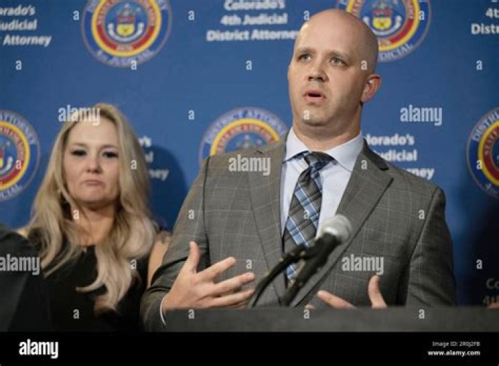 Who Is Letecia Stauch Husband Albert Stauch? Where Are Gannon Stauch Parents Now? |